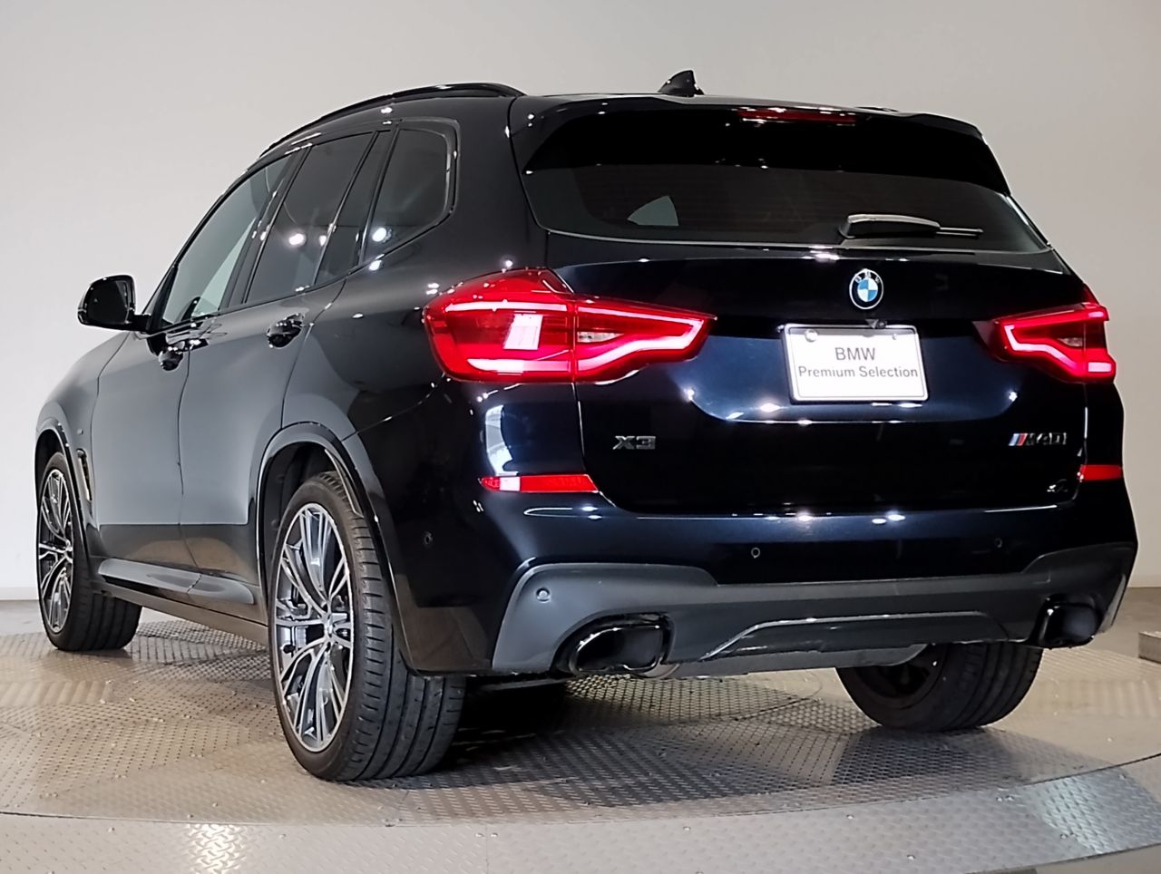 G01 X3 M40i RHD ZA