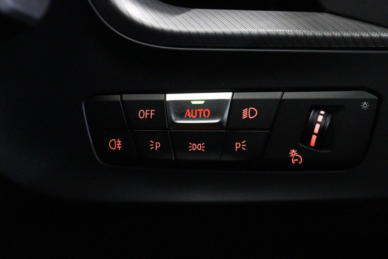 F40 M135i xDrive Sports Hatch 5-door B48 2.0i