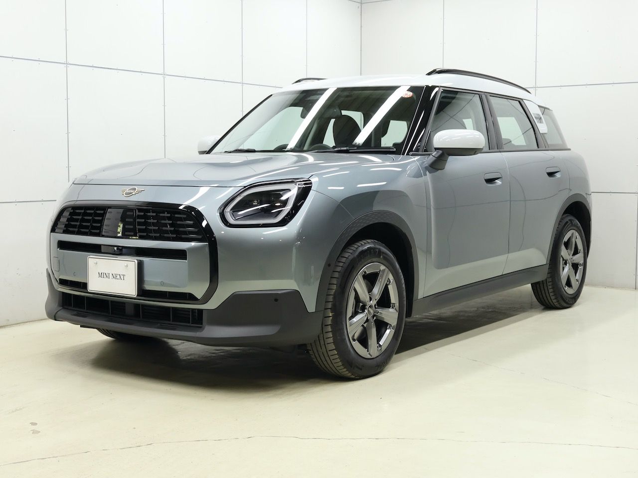 THE NEW MINI COUNTRYMAN C