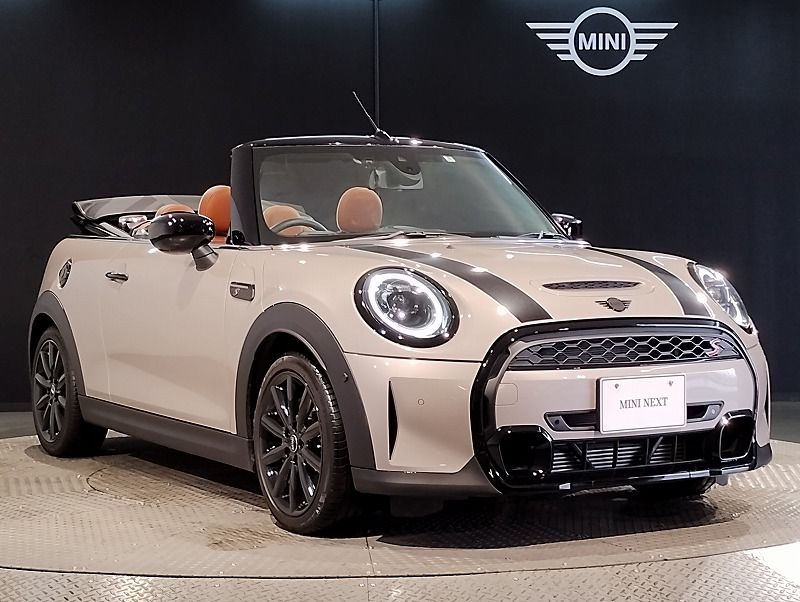 MINI Cooper S Convertible RHD