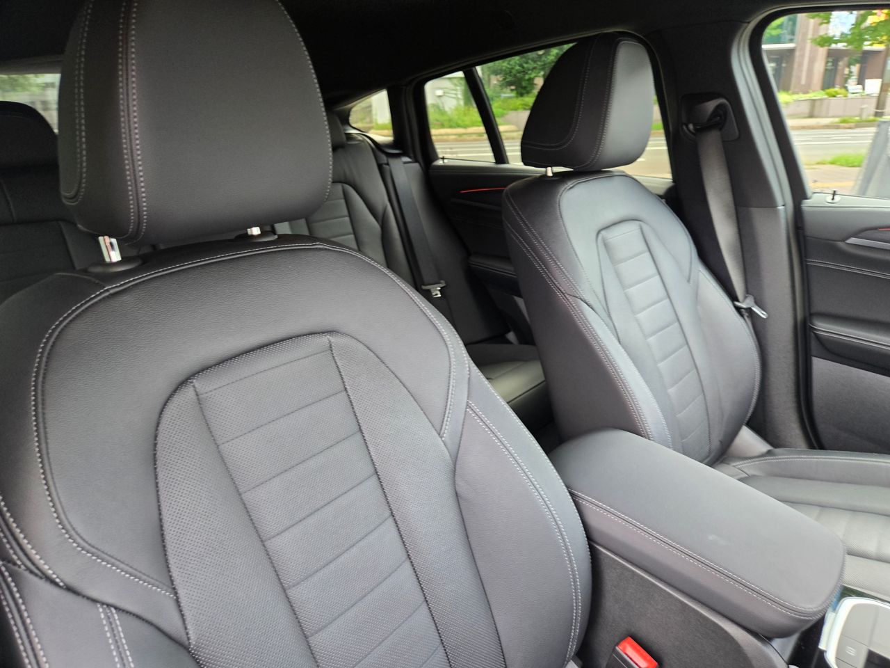 X4 xDrive20d RHD
