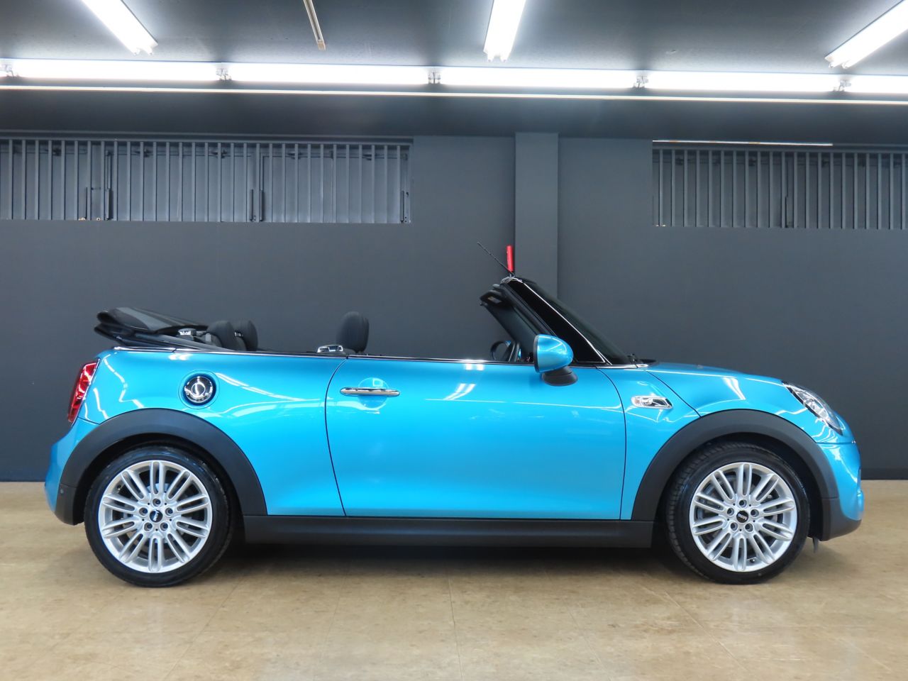 MINI CONVERTIBLE COOPER S