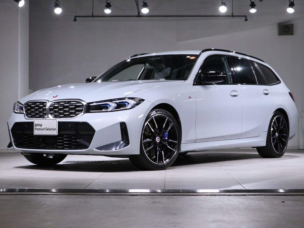 M340i xDrive Touring