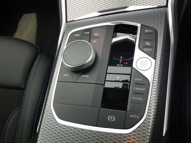 G20 320i Saloon LCI RHD MX