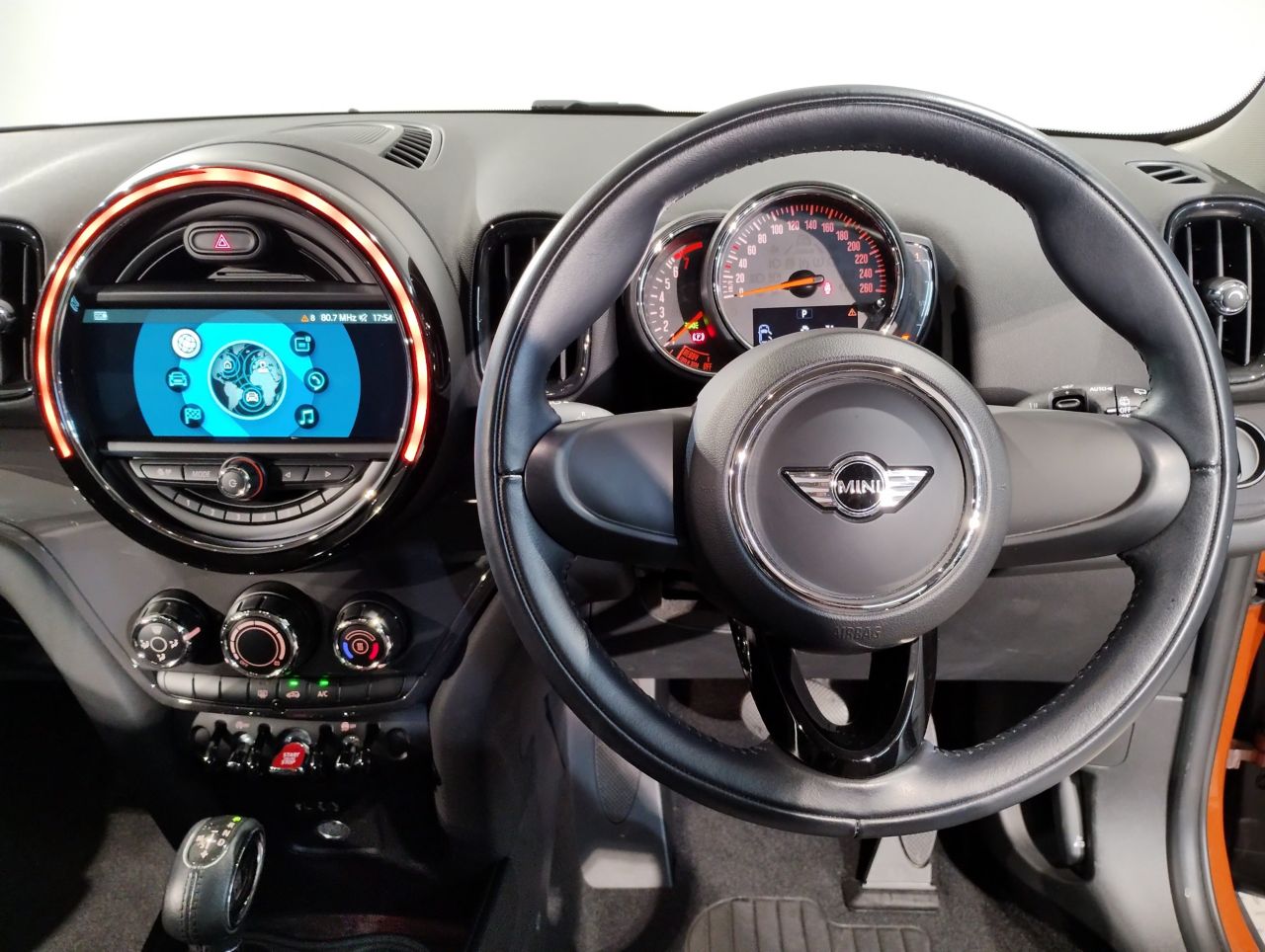 MINI CROSSOVER ONE