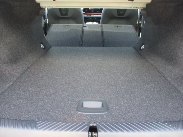 BMW i5 eDrive40 Sedan RHD