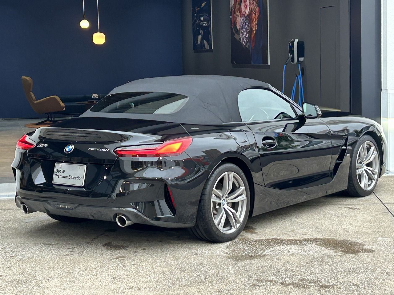 G29 z4 sDrive20i RHD