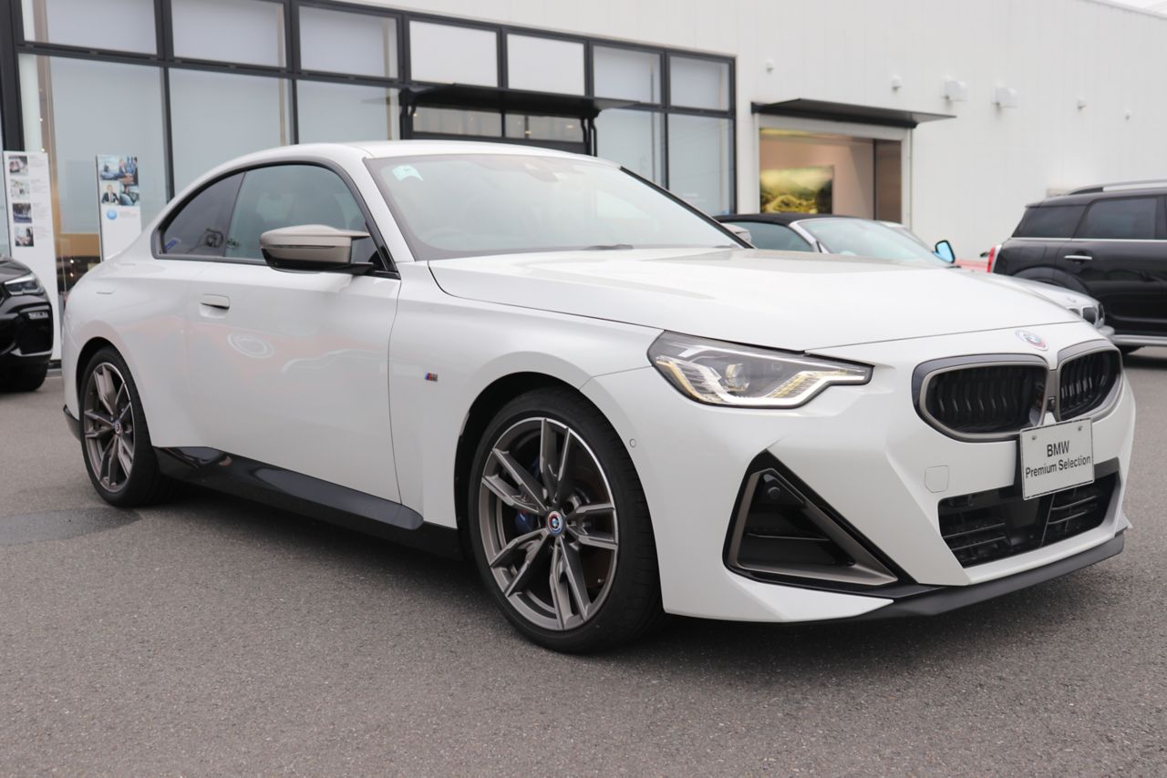 M240i xDrive Coupe