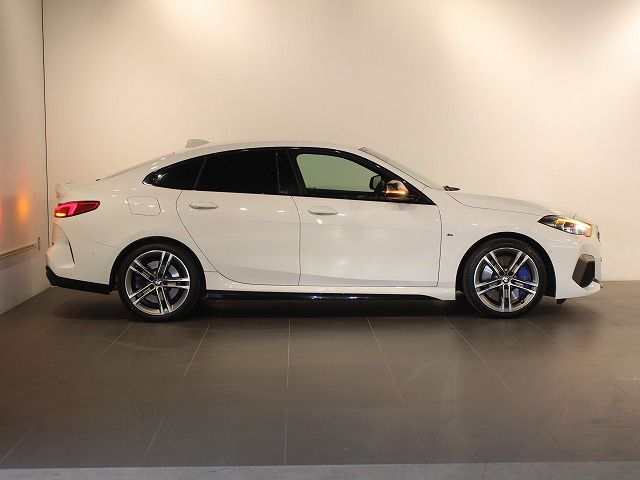 F4* **35i xDrive **** ***** B48 2.0i