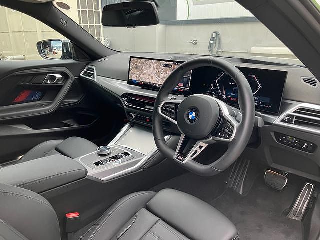 G42 220i Coupe