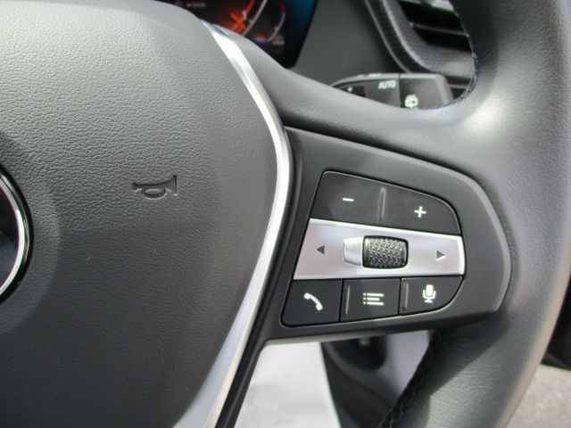 F40 118d Sports Hatch 5-door B47 2.0d