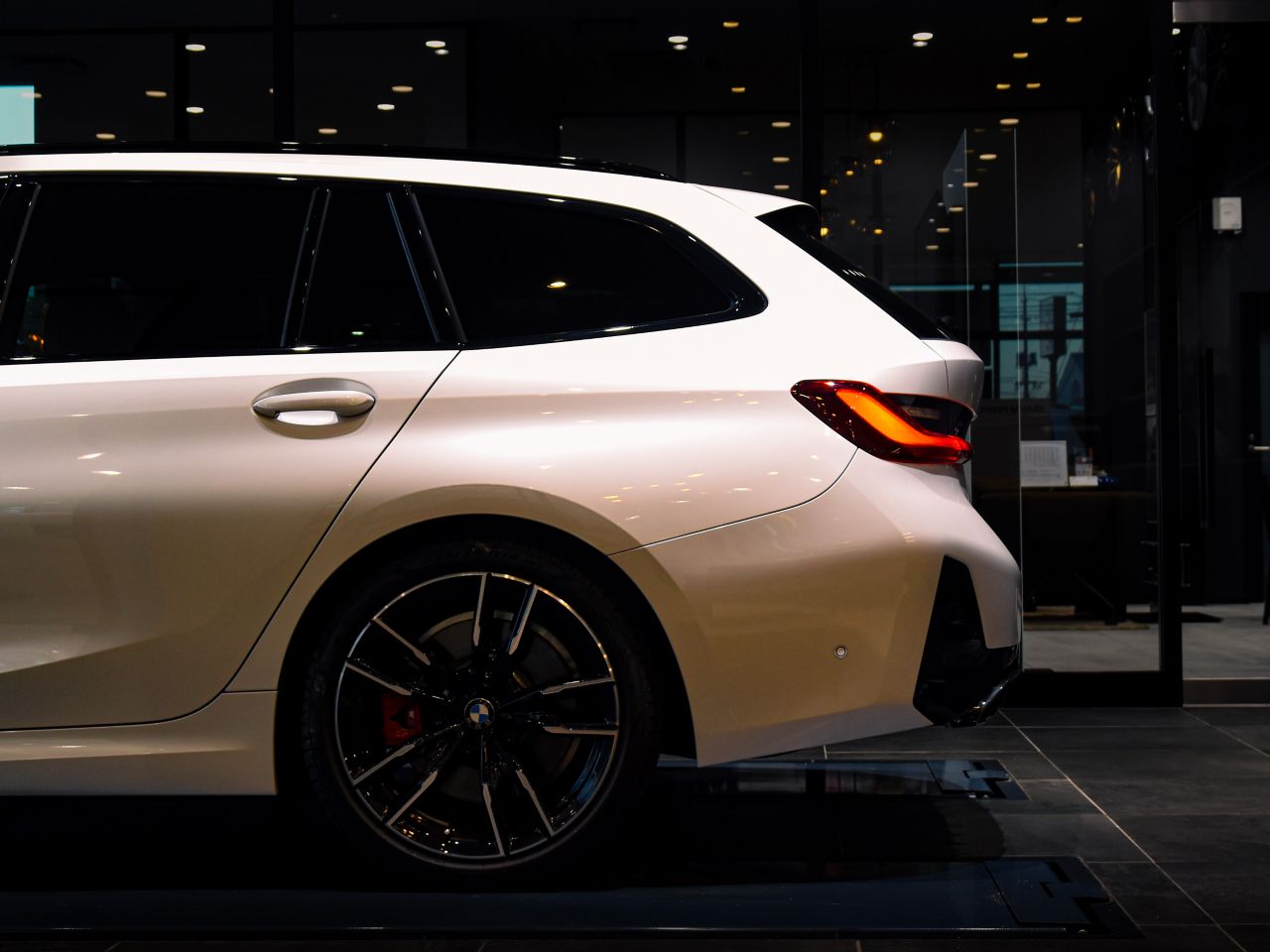 G21 M340i xDrive Touring LCI RHD