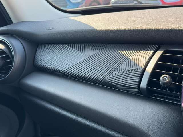 F55 MINI Cooper 5-Door Hatch LCI