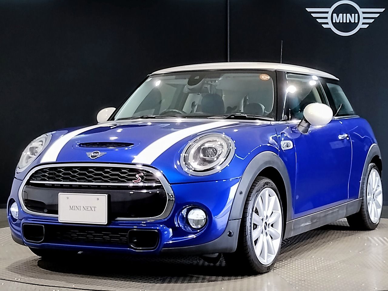 THE NEW MINI COOPER S 3 DOOR.