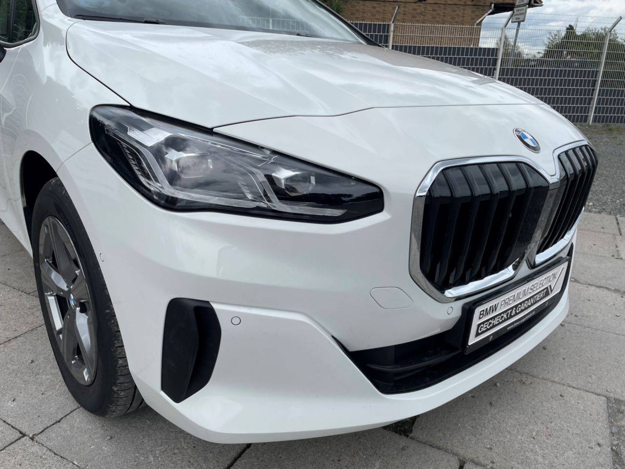BMW 218