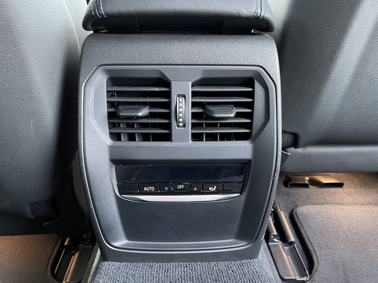 G26 i4 M50 RHD