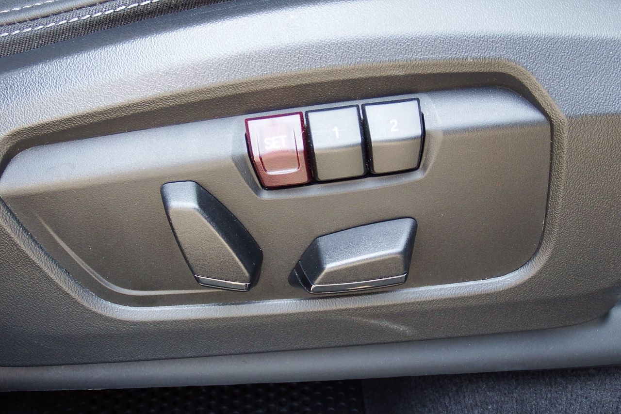 U06 218d Active Tourer B47 2.0d
