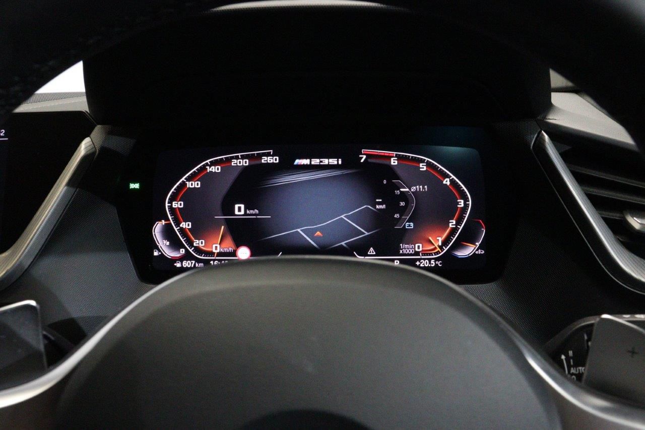 F4* **35i xDrive **** ***** B48 2.0i