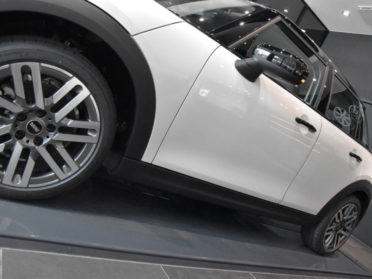 MINI Cooper C 5-doors