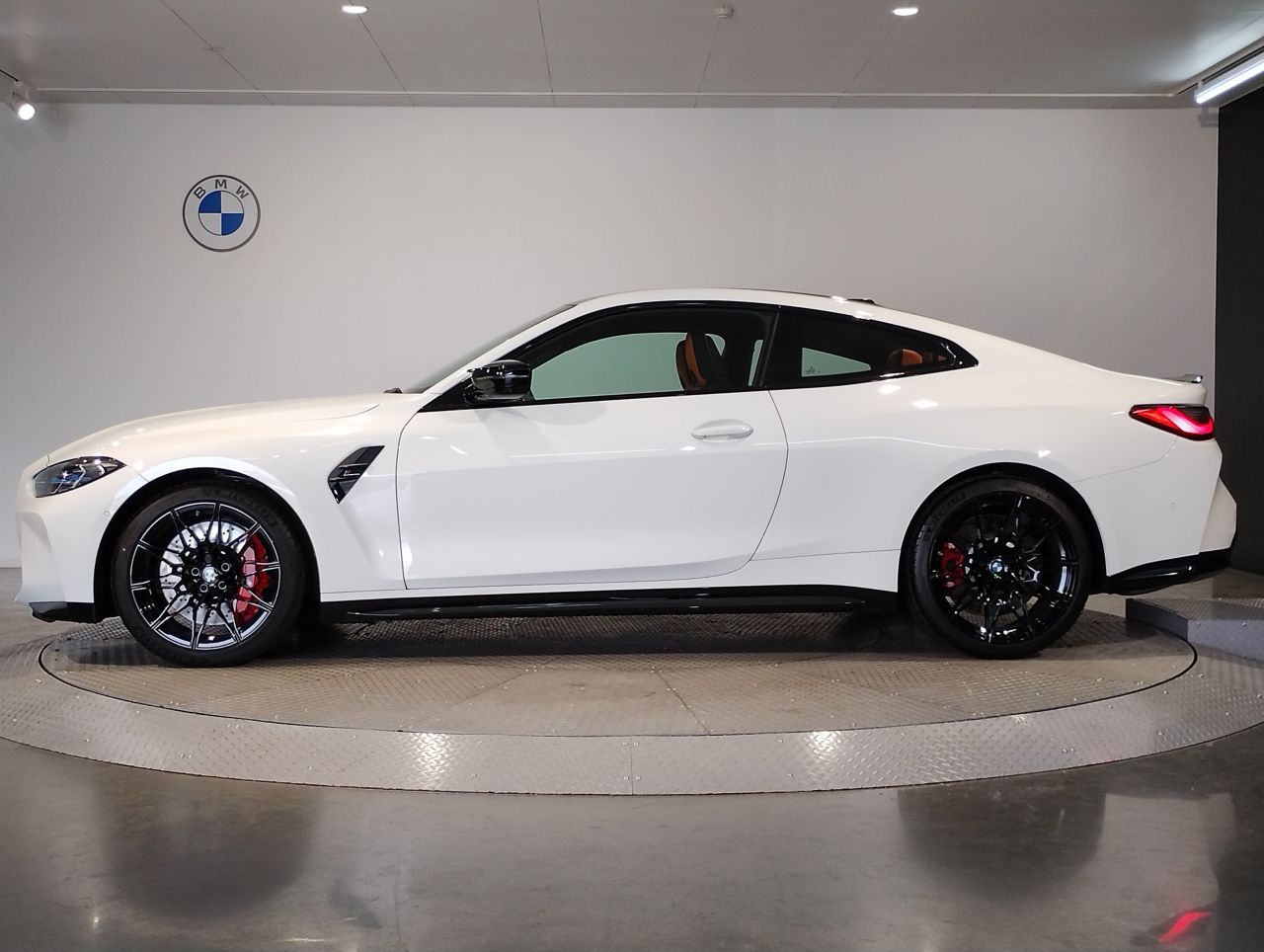 G82 M4 Competition M xDrive Coupe RHD