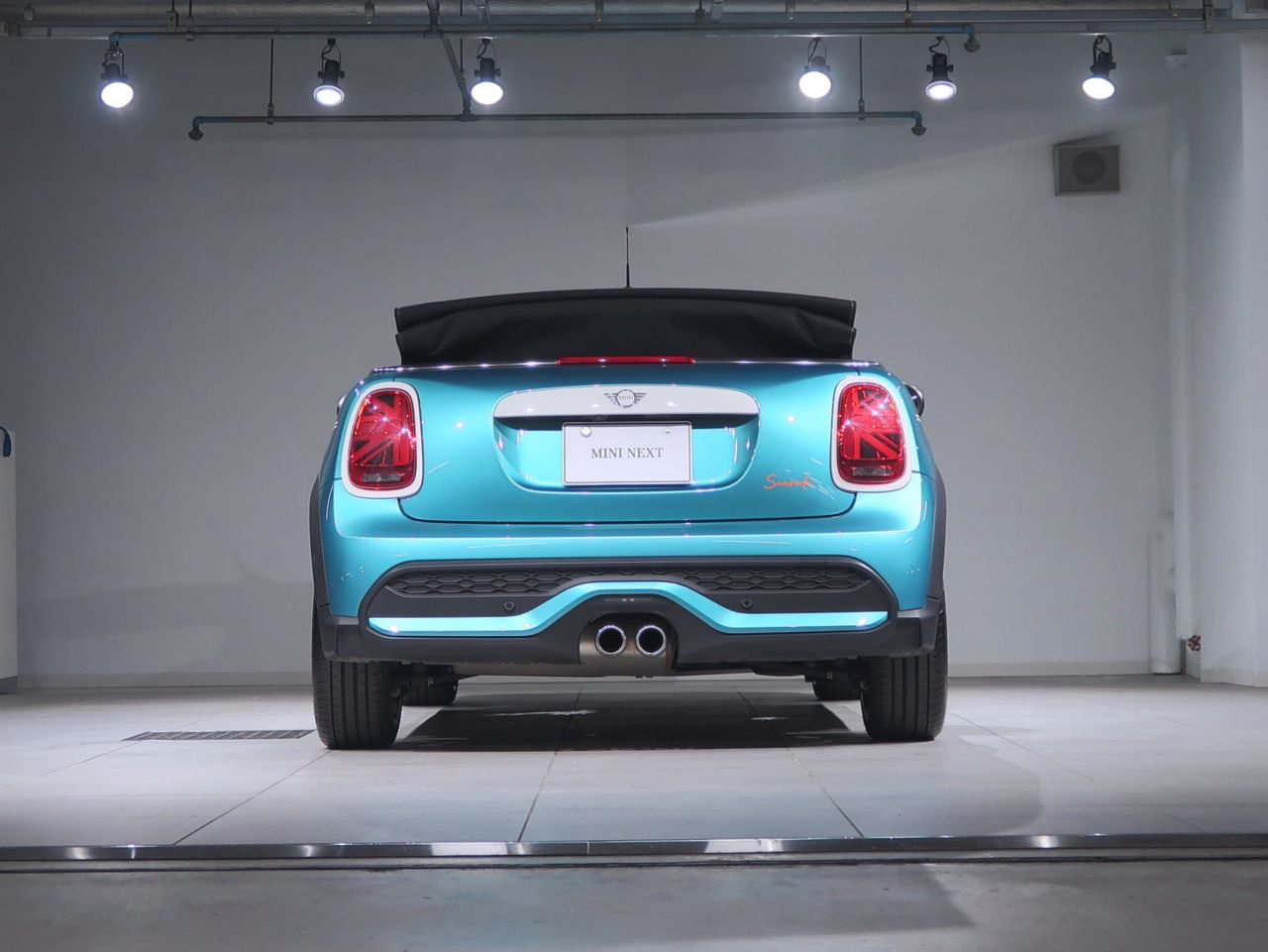 MINI Cooper S Convertible RHD