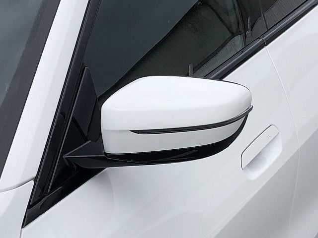 G26 i4 eDrive40 RHD