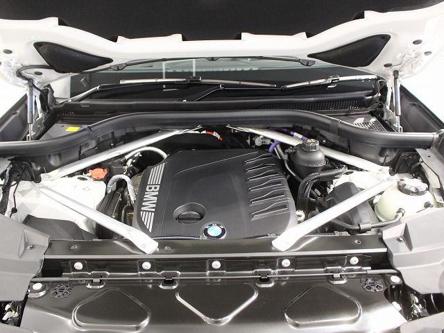 X6 xDrive30d M Sport RHD