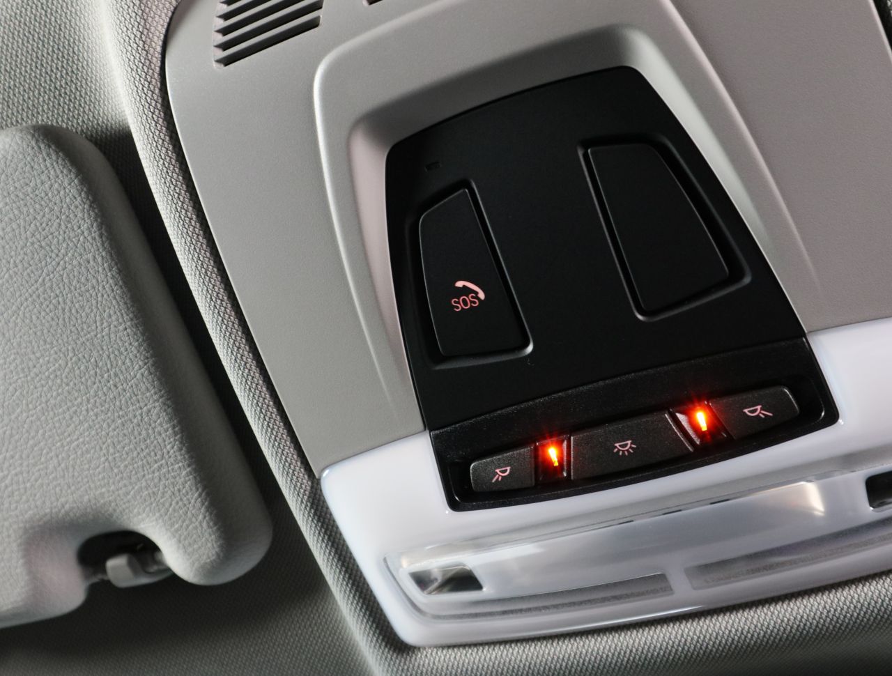 X1 sDrive18i RHD