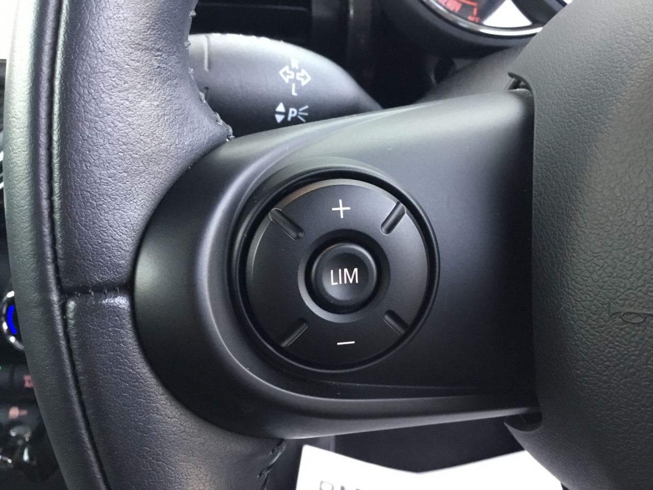 F56 MINI Cooper 3-Door Hatch LCI