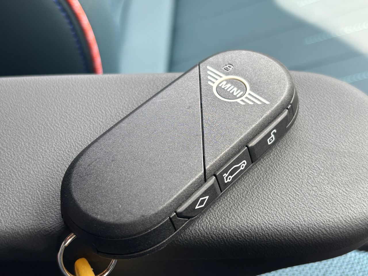 J05 MINI Aceman SE