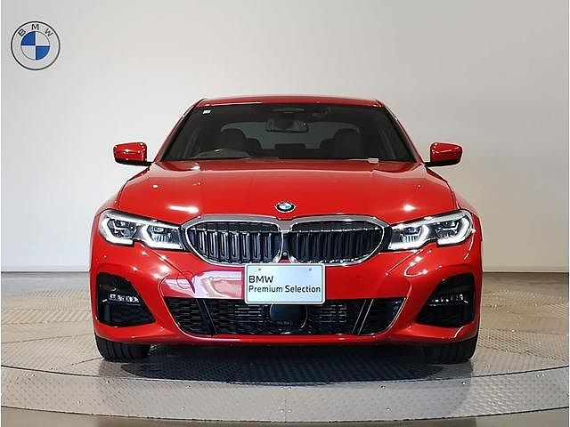 G20 320d xDrive RHD Saloon