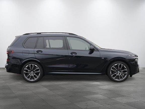 X7 xDrive40d RHD US
