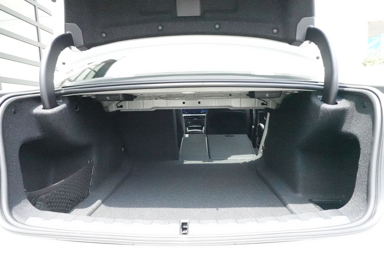 G20 320i Saloon LCI RHD MX