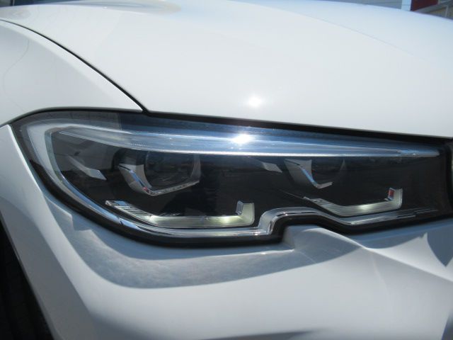 318i Berline RHD