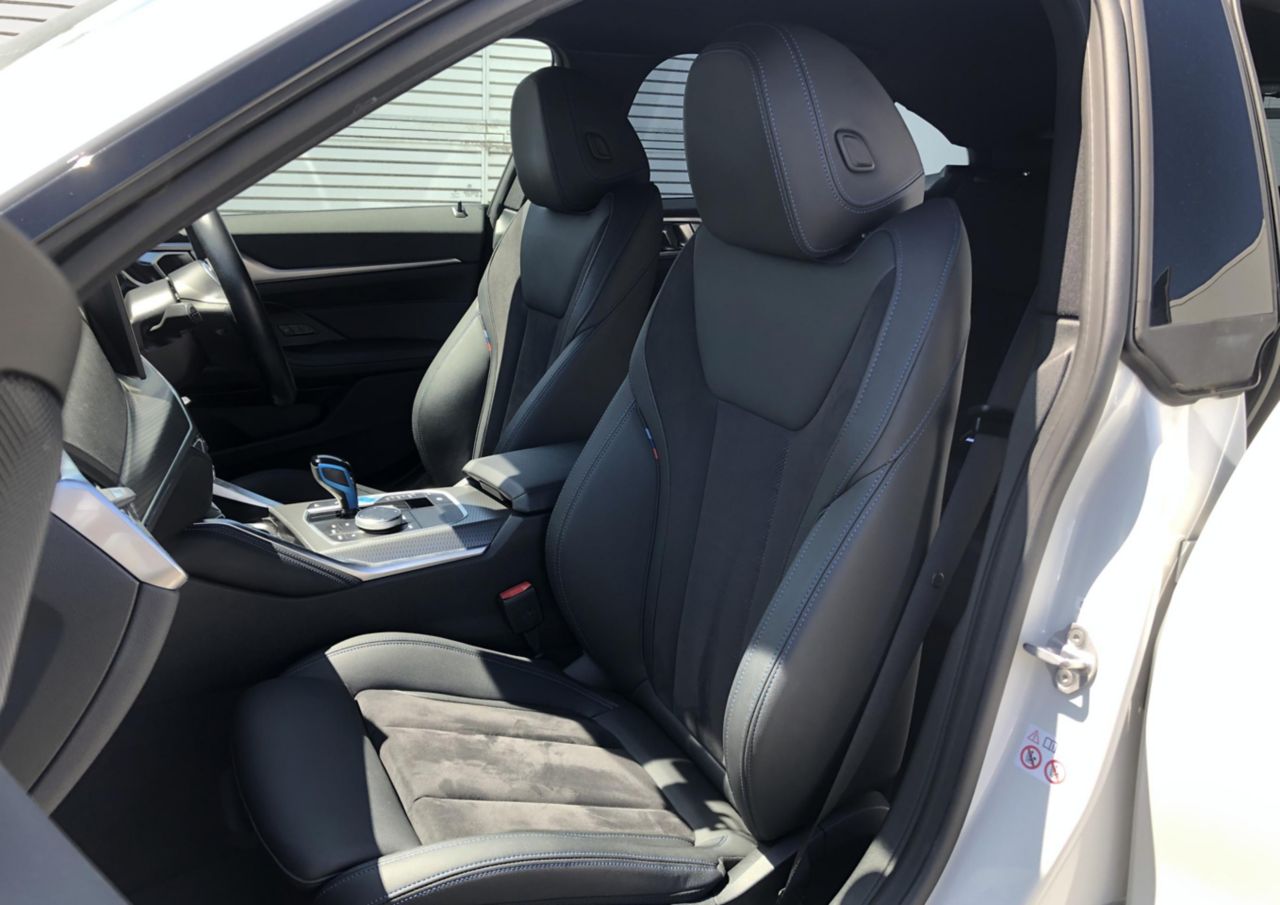 G26 i4 eDrive35 RHD