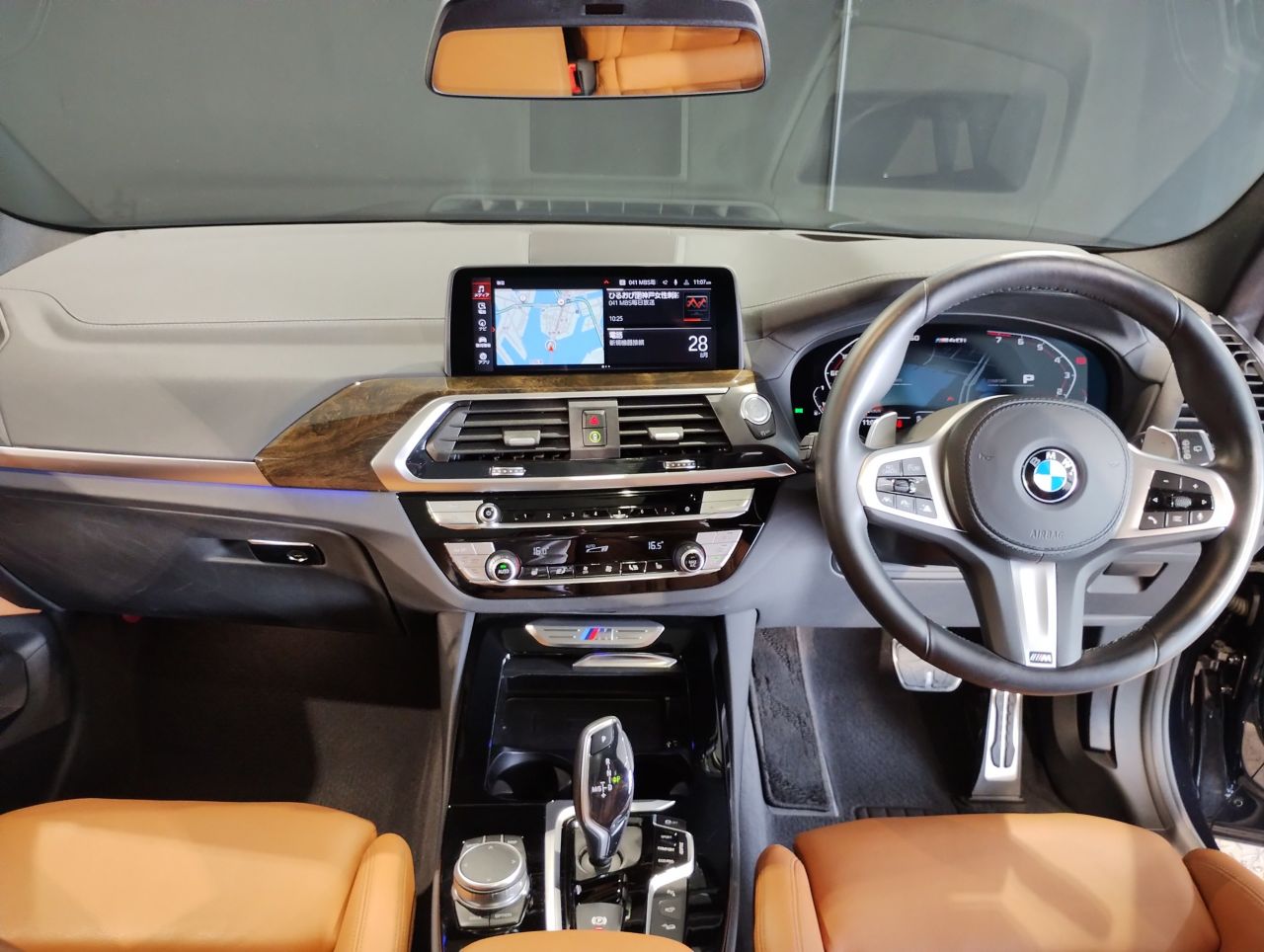G01 X3 M40i RHD ZA