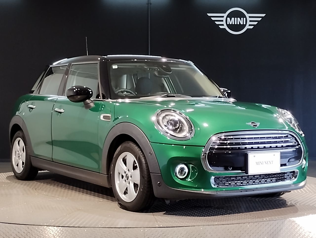 F55 MINI Cooper 5-Door Hatch LCI