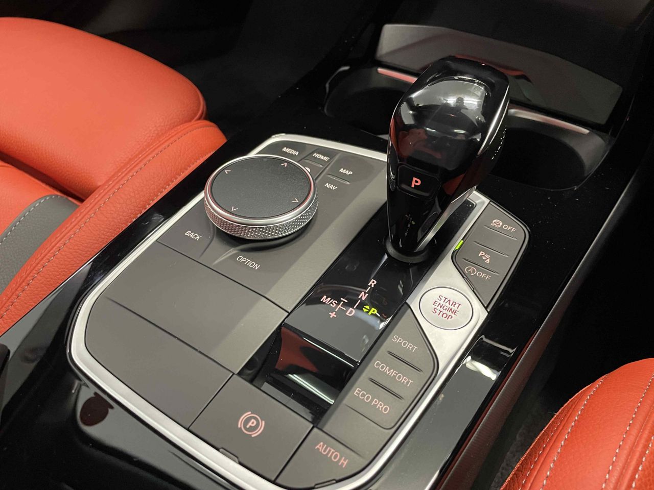 F40 M135i xDrive Sports Hatch 5-door B48 2.0i