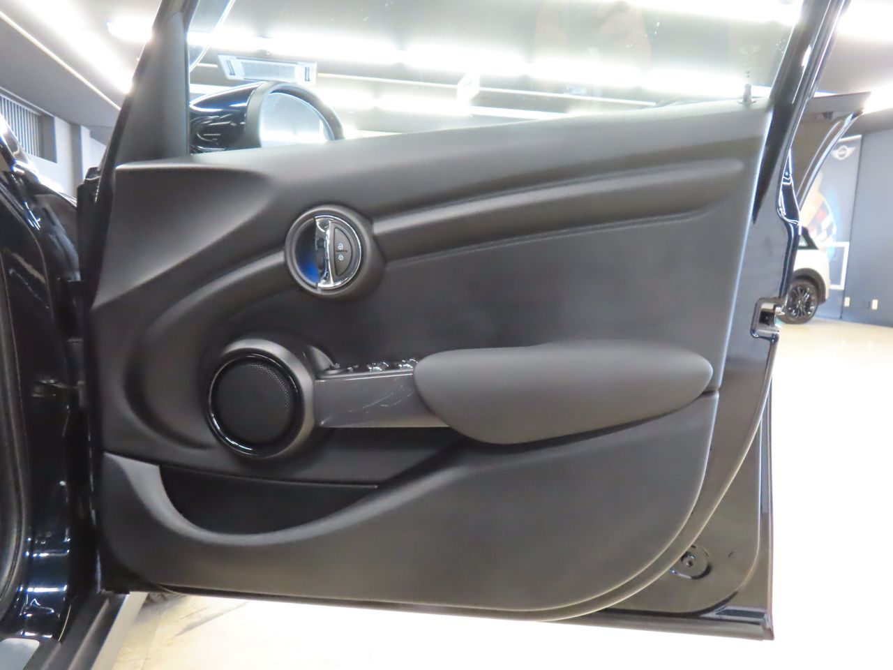 F55 MINI Cooper 5-Door Hatch LCI