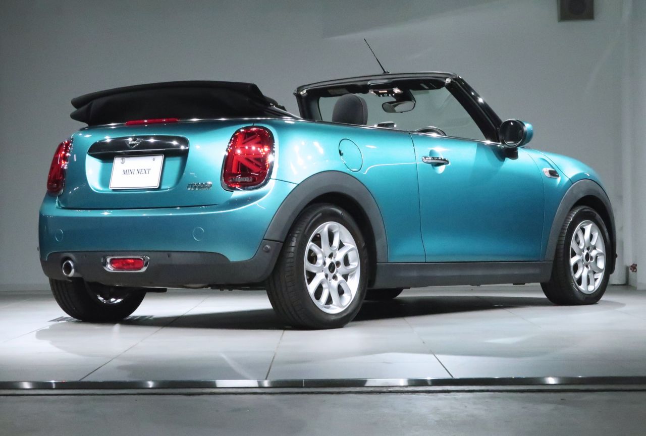 F57 MINI Cooper Convertible LCI