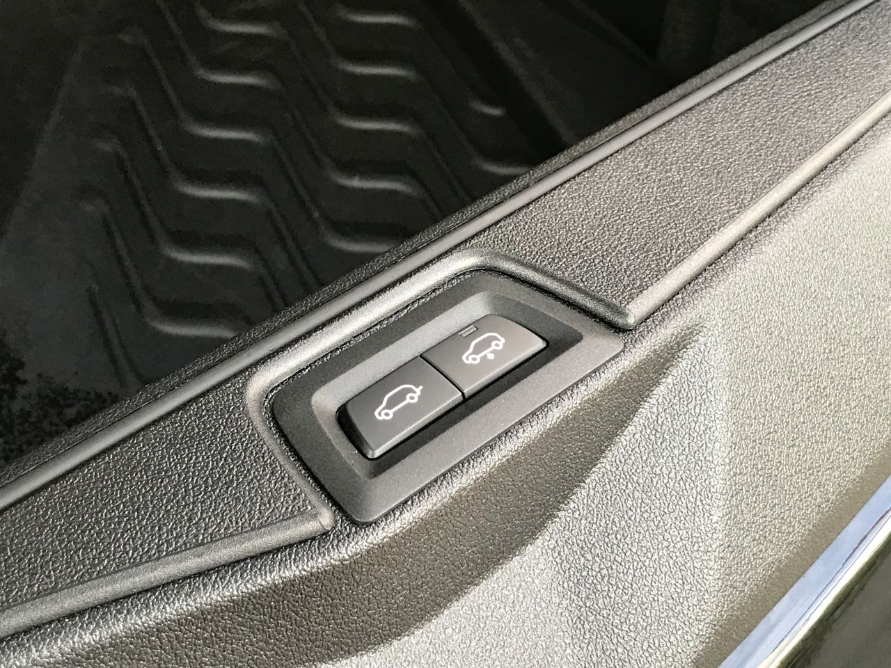 G07 X7 M50i N63 4.4i