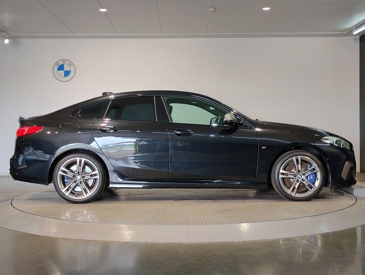 F4* **35i xDrive **** ***** B48 2.0i