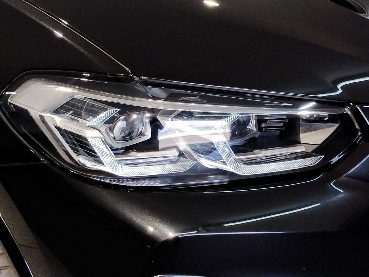 X4 xDrive20d RHD