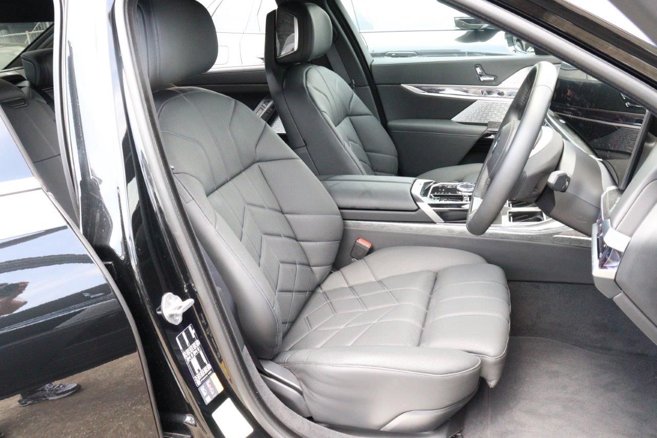 BMW i7 eDrive50 Sedan RHD