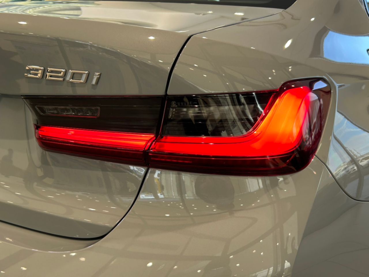 G20 320i Saloon LCI RHD MX