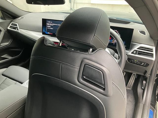 G42 220i Coupe
