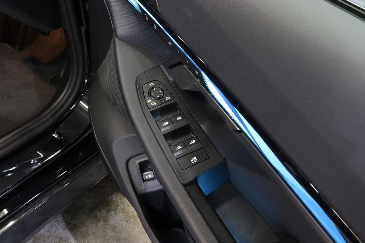 BMW i5 eDrive40 M Sport RHD