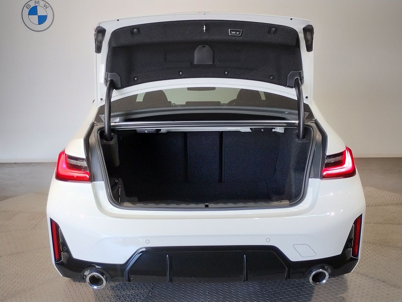 G20 320i Saloon LCI RHD MX