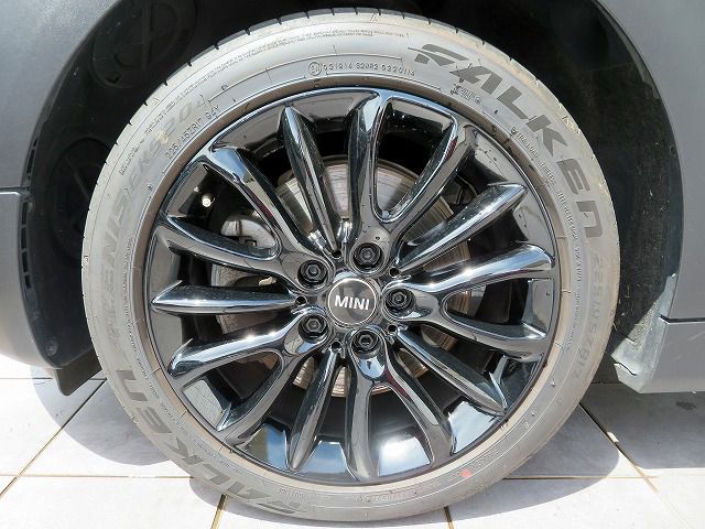 MINI COOPER S CLUBMAN