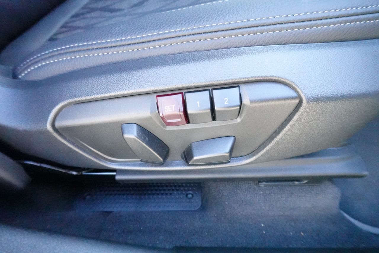 X1 sDrive18i RHD